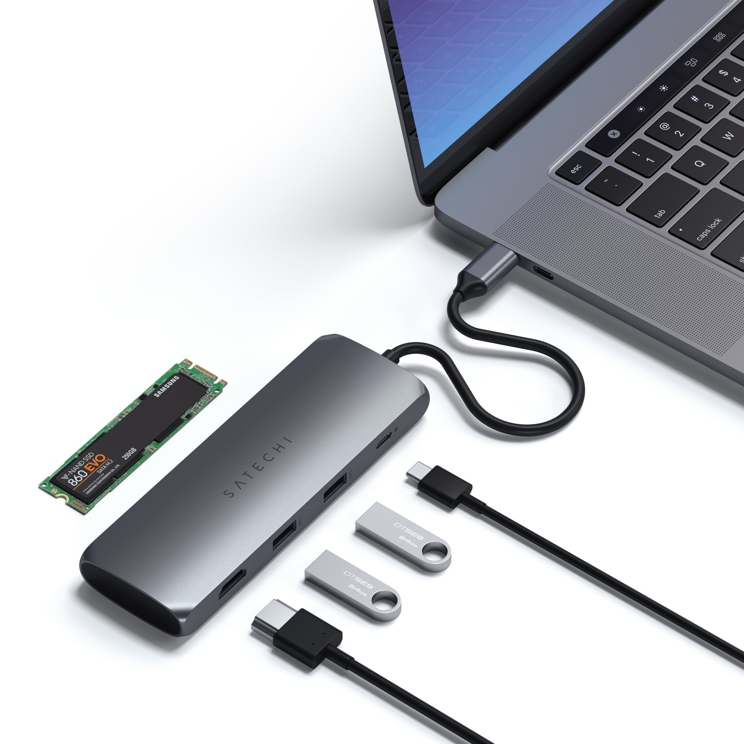 satechi-usb-c-hybrid-multiport-adapter-con-vano-ssd image 5