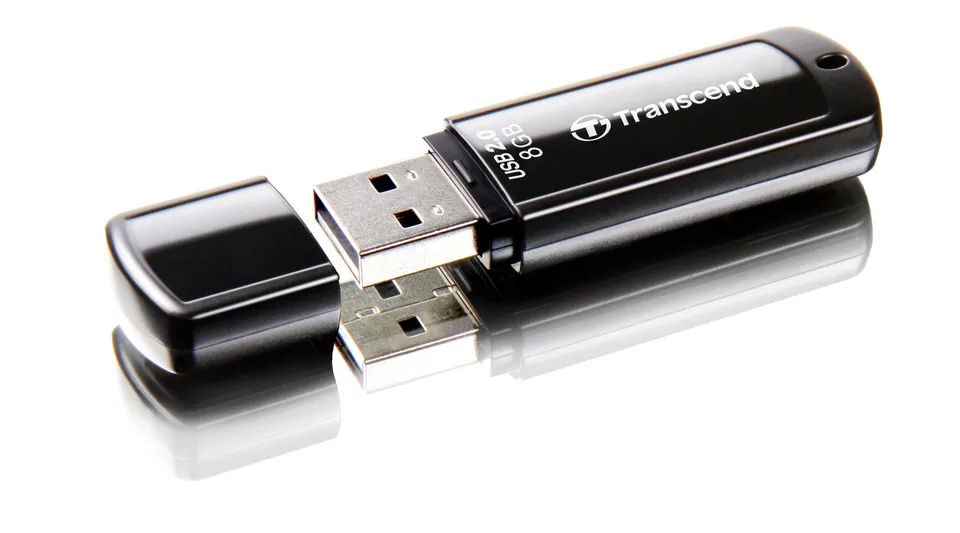 transcend-jetflash-350-chiavetta-usb-8gb-portatile image 1