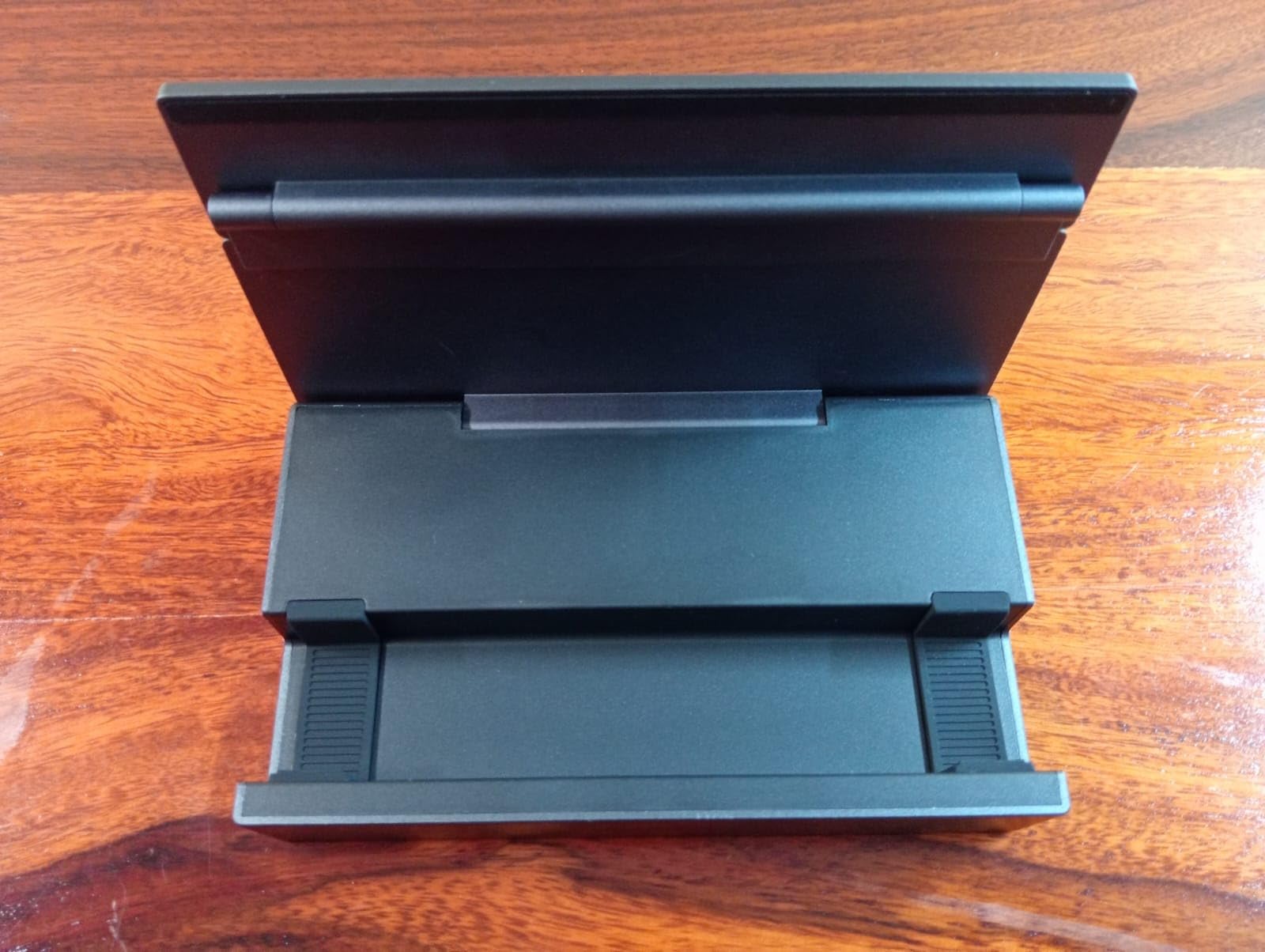 Ottima dock compatta