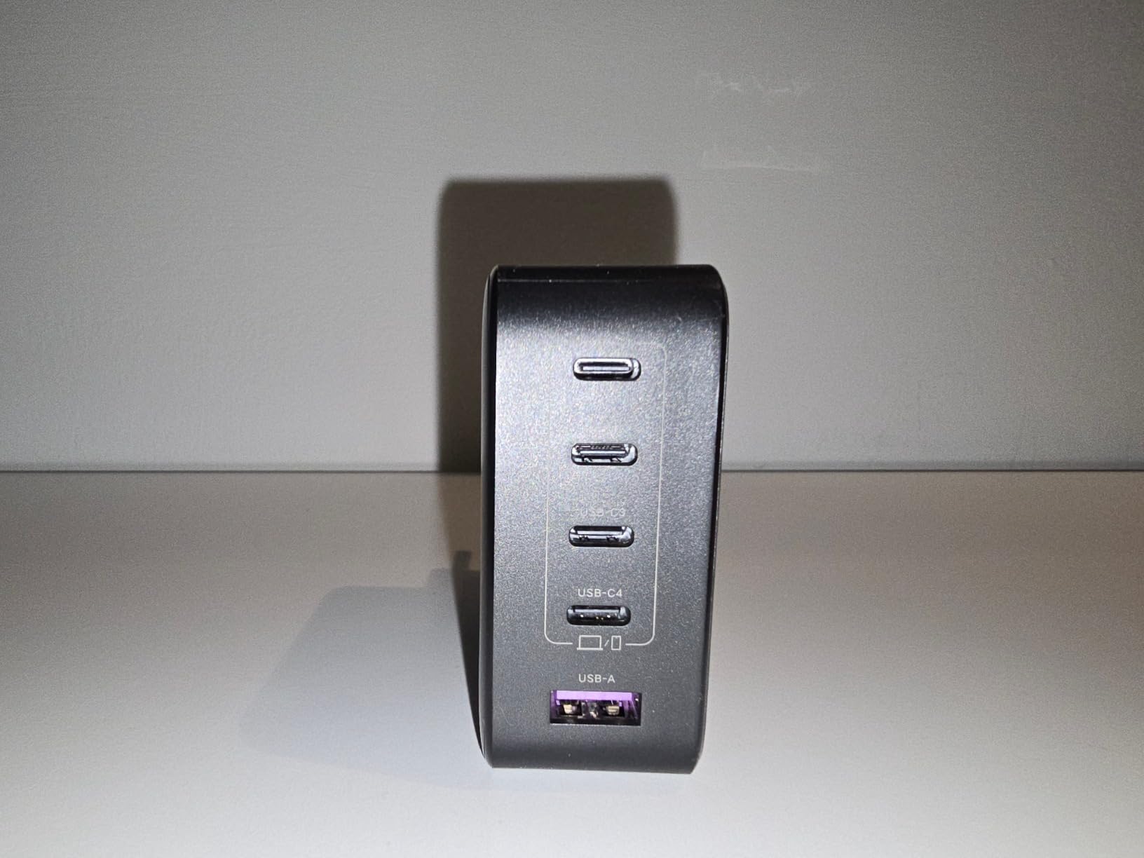 Compatto per 100W