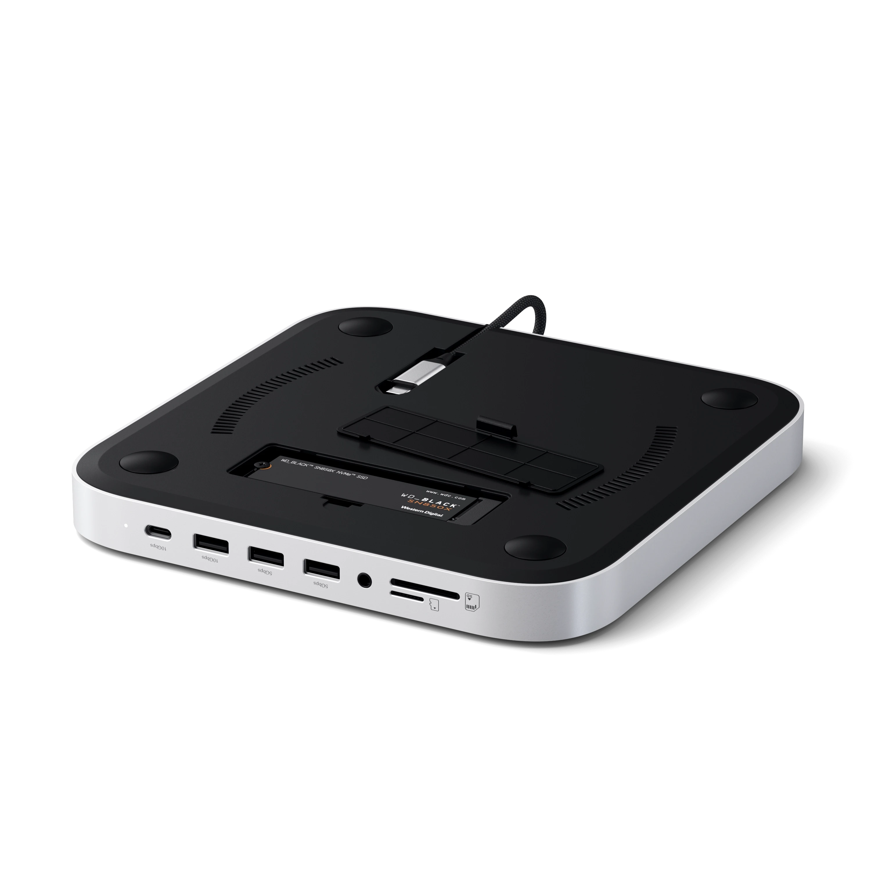 satechi-stand-hub-per-mac-mini-studio-con-enclosure-ssd-nvme image 4
