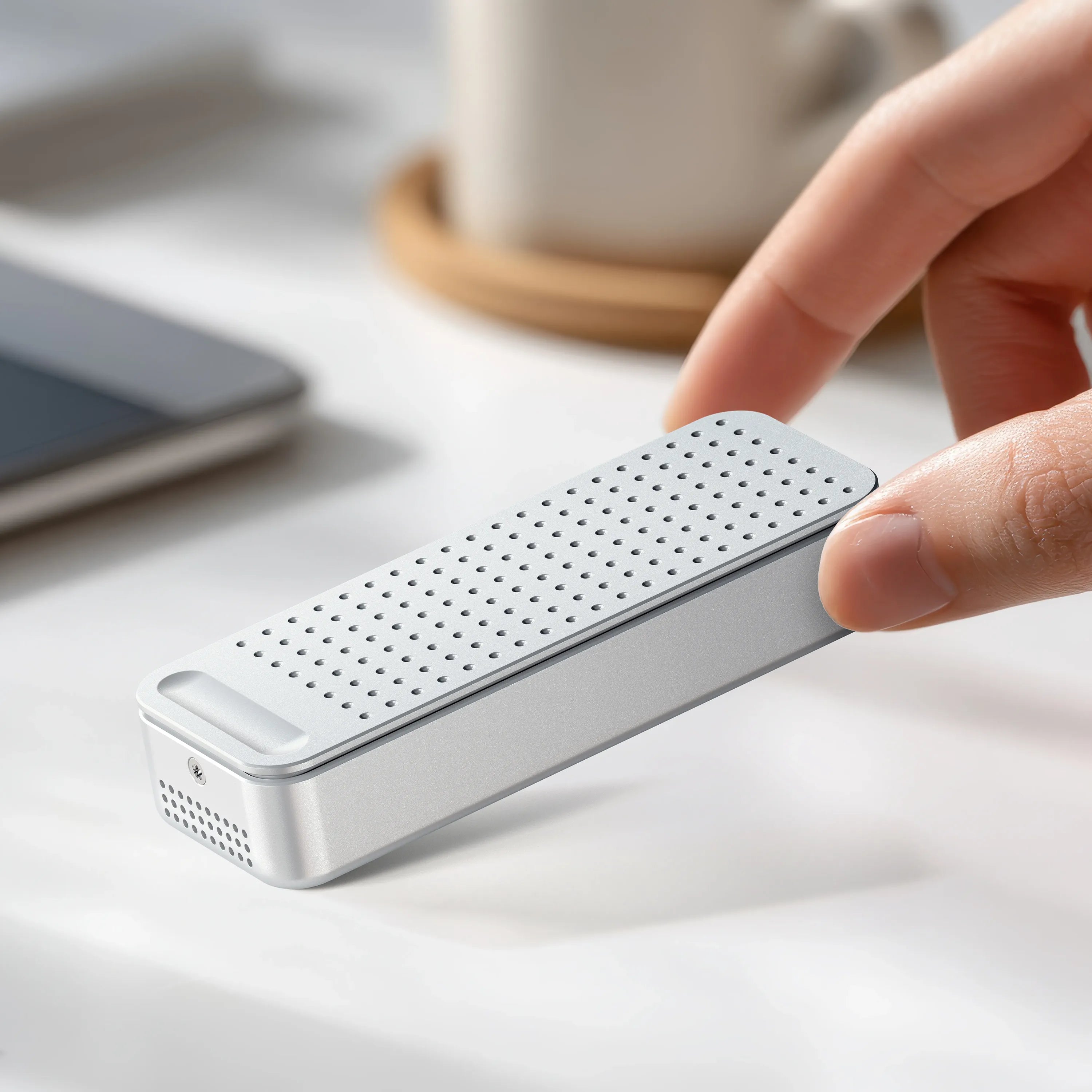 satechi-dotdisk-enclosure-ssd-80gbps-alluminio-con-raffreddamento-attivo image 6