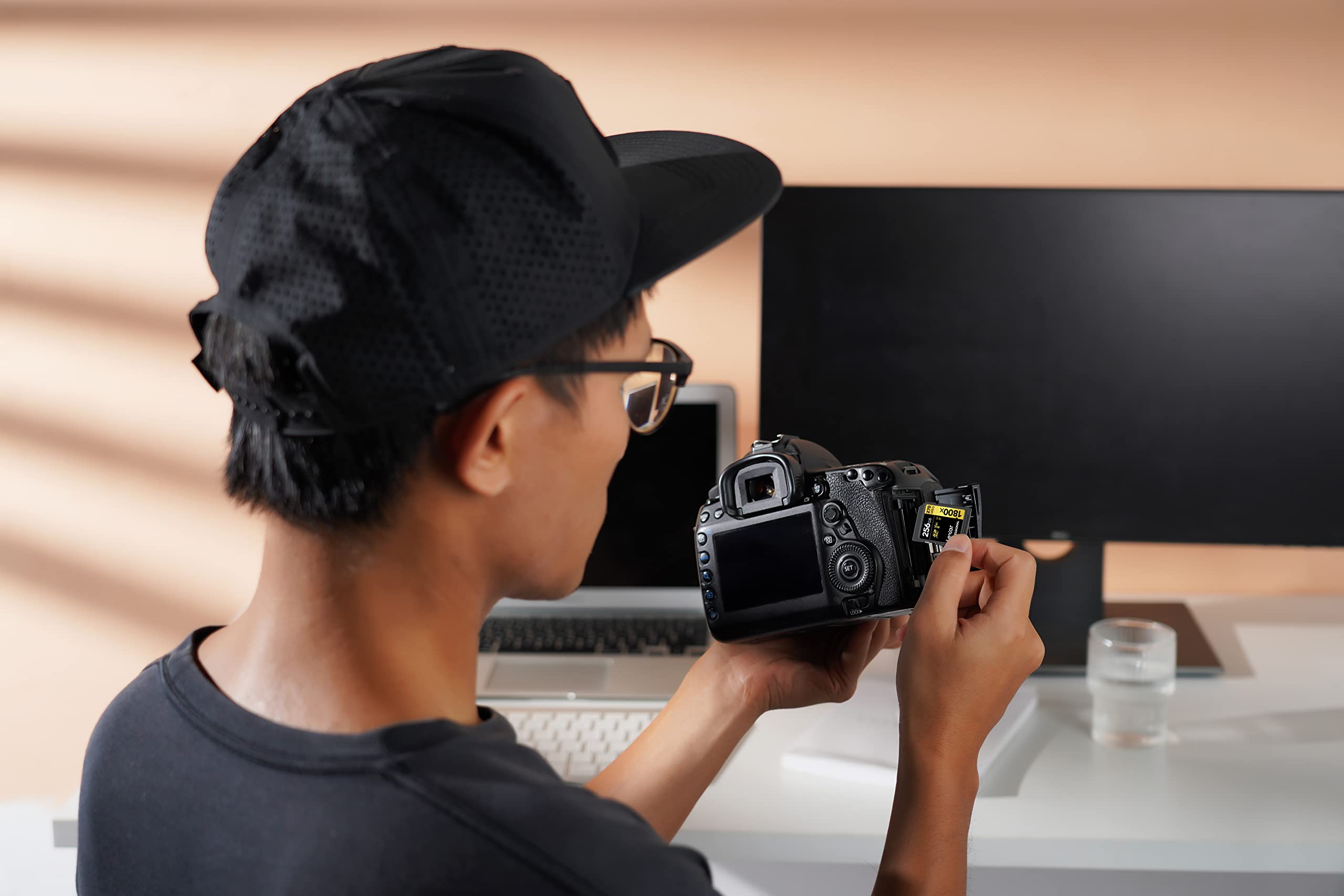 lexar-professional-gold-sdxc-256gb-1800x-uhs-ii-v60-4k image 2