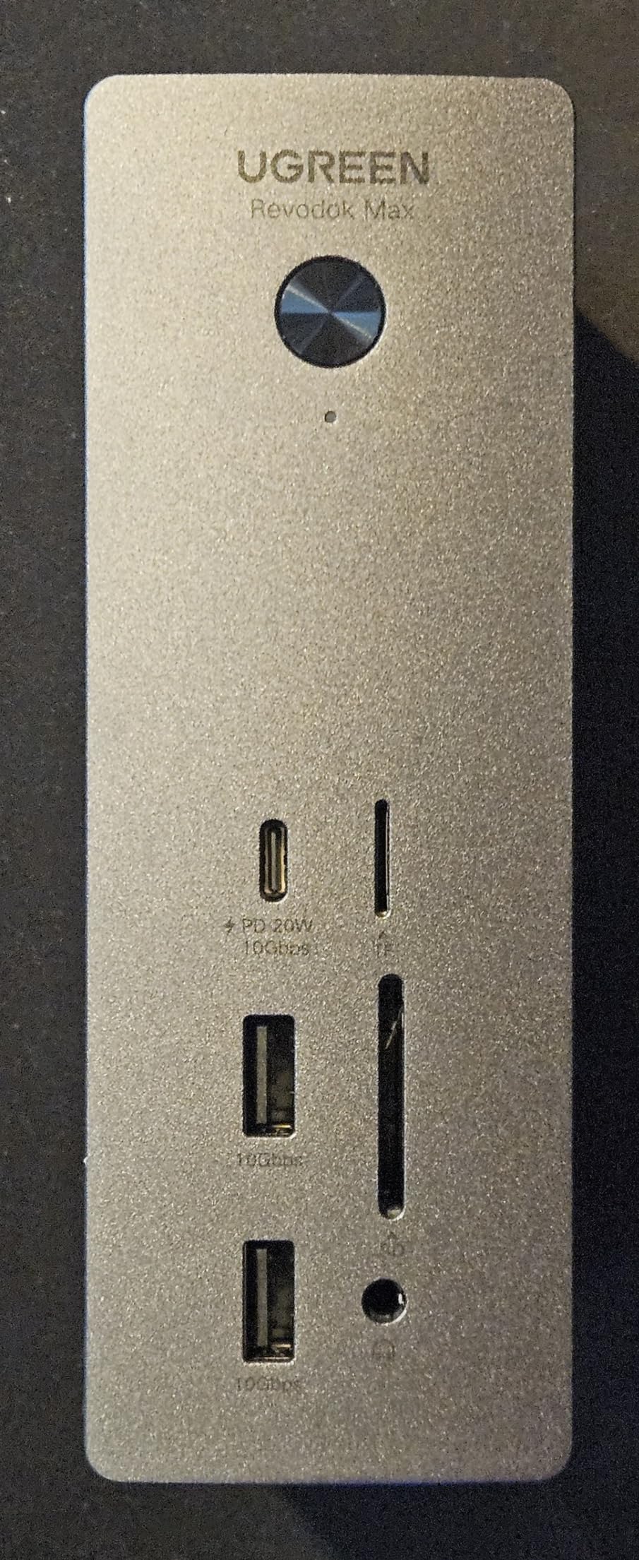 Ottima dock, completa
