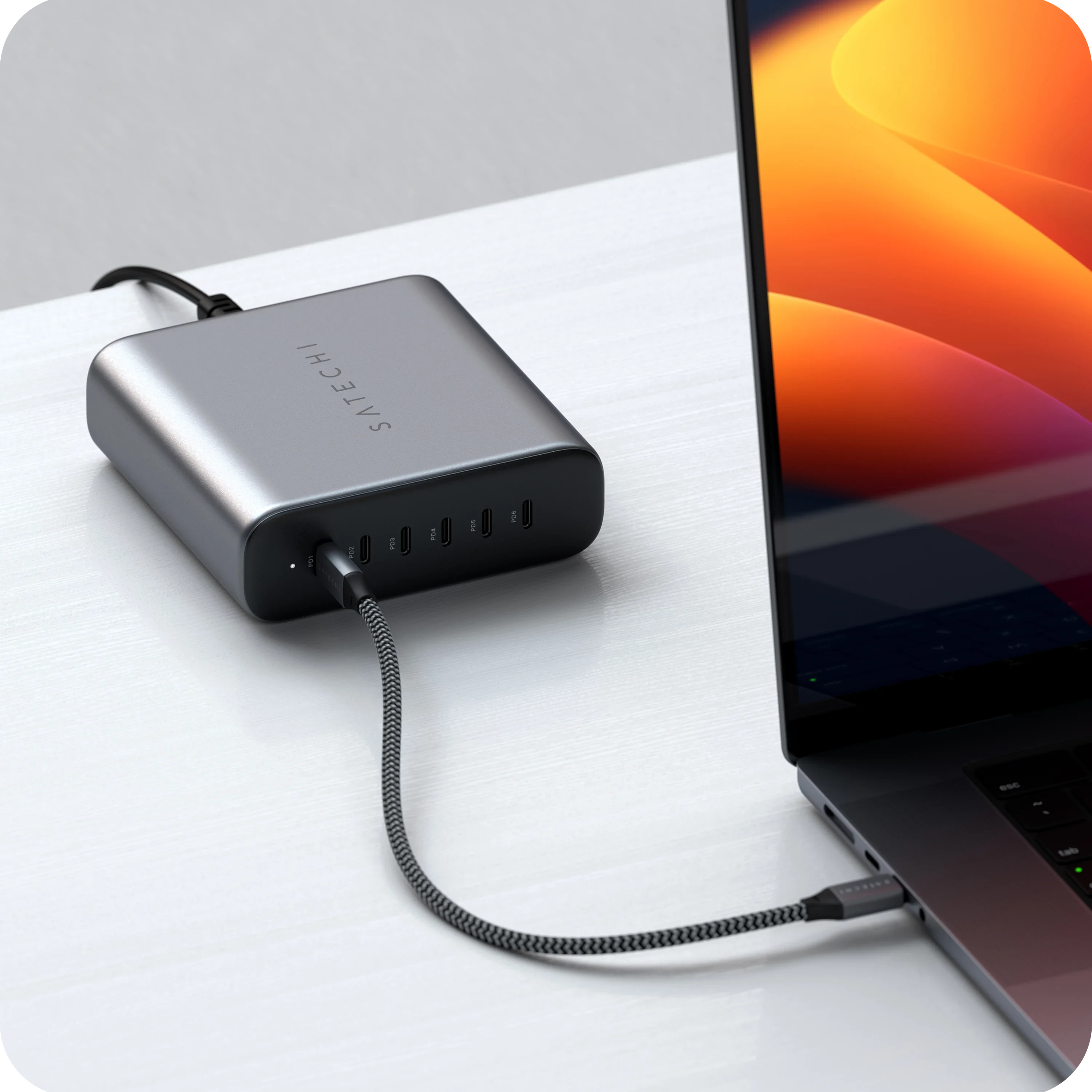 satechi-200w-usb-c-6-port-gan-charger-caricatore-6-porte-usb-c-pd image 2