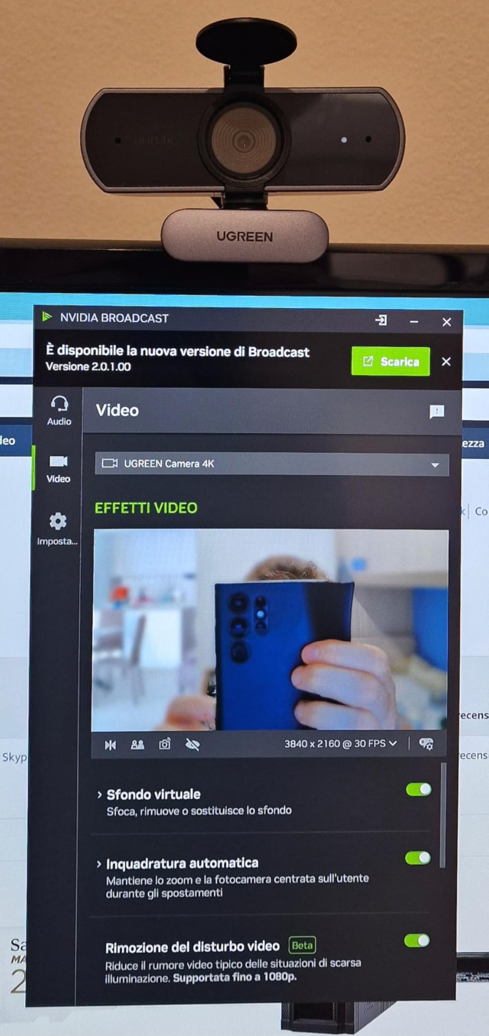 Buona immagine, microfono così così