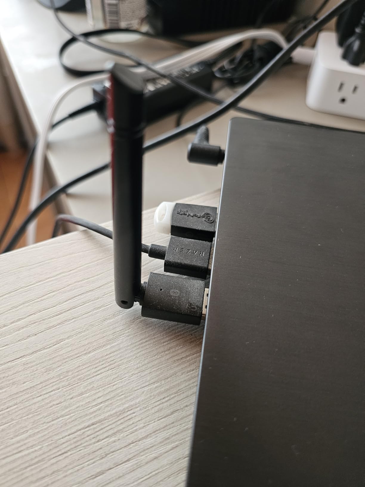 Mouse e cuffie senza fili perfetti